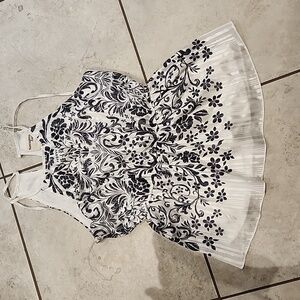 Savanna Jane Black and White Floral Top